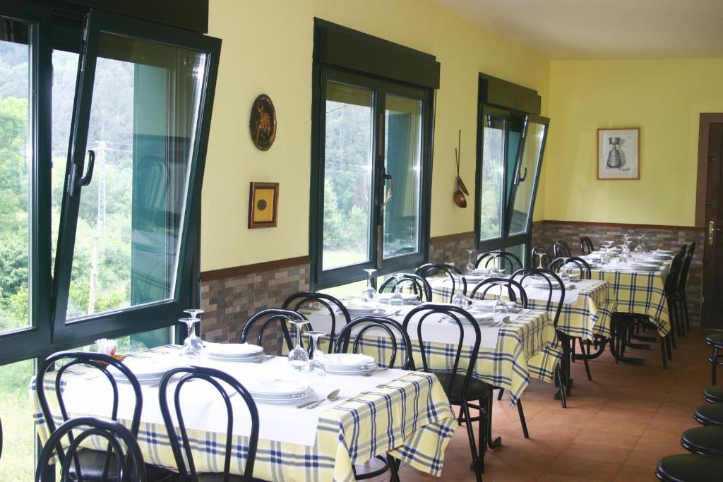 Hotel Restaurante Canero Exteriör bild